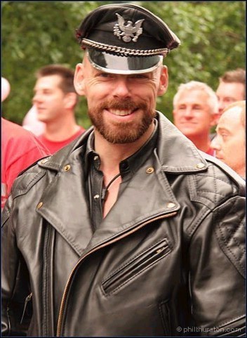 OutUK - pride2005g111.jpg