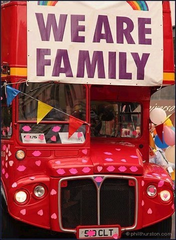 OutUK - pride2005g119.jpg