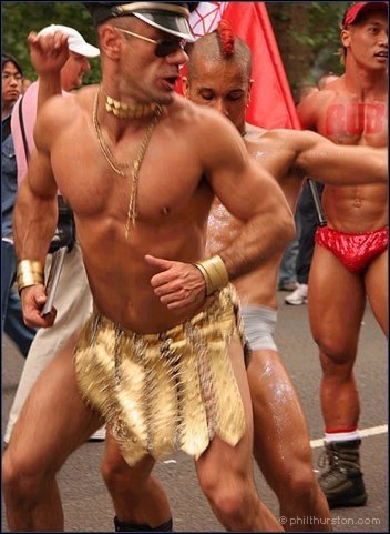 OutUK - pride2005g133.jpg