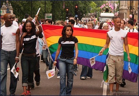 OutUK - pride2005g140.jpg